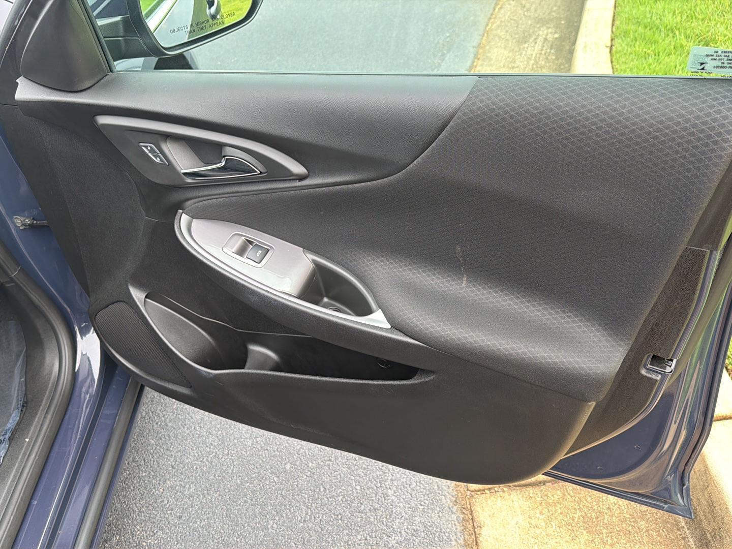 Used 2025 Chevrolet Malibu Sedan