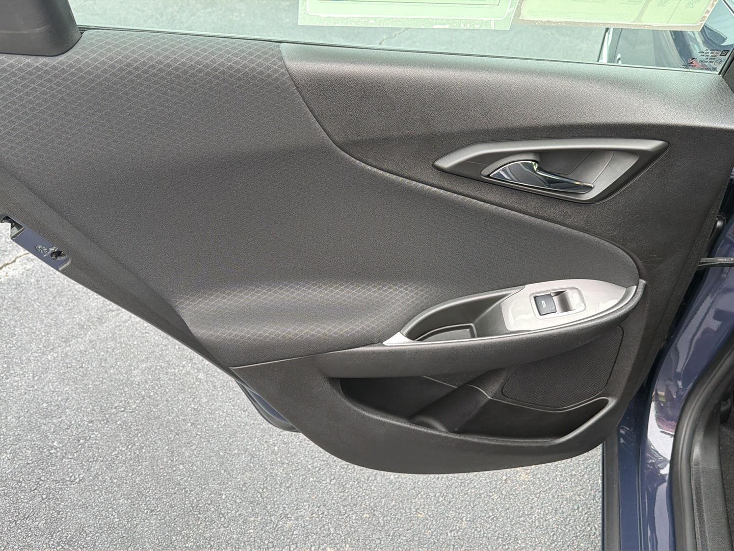 Used 2025 Chevrolet Malibu Sedan