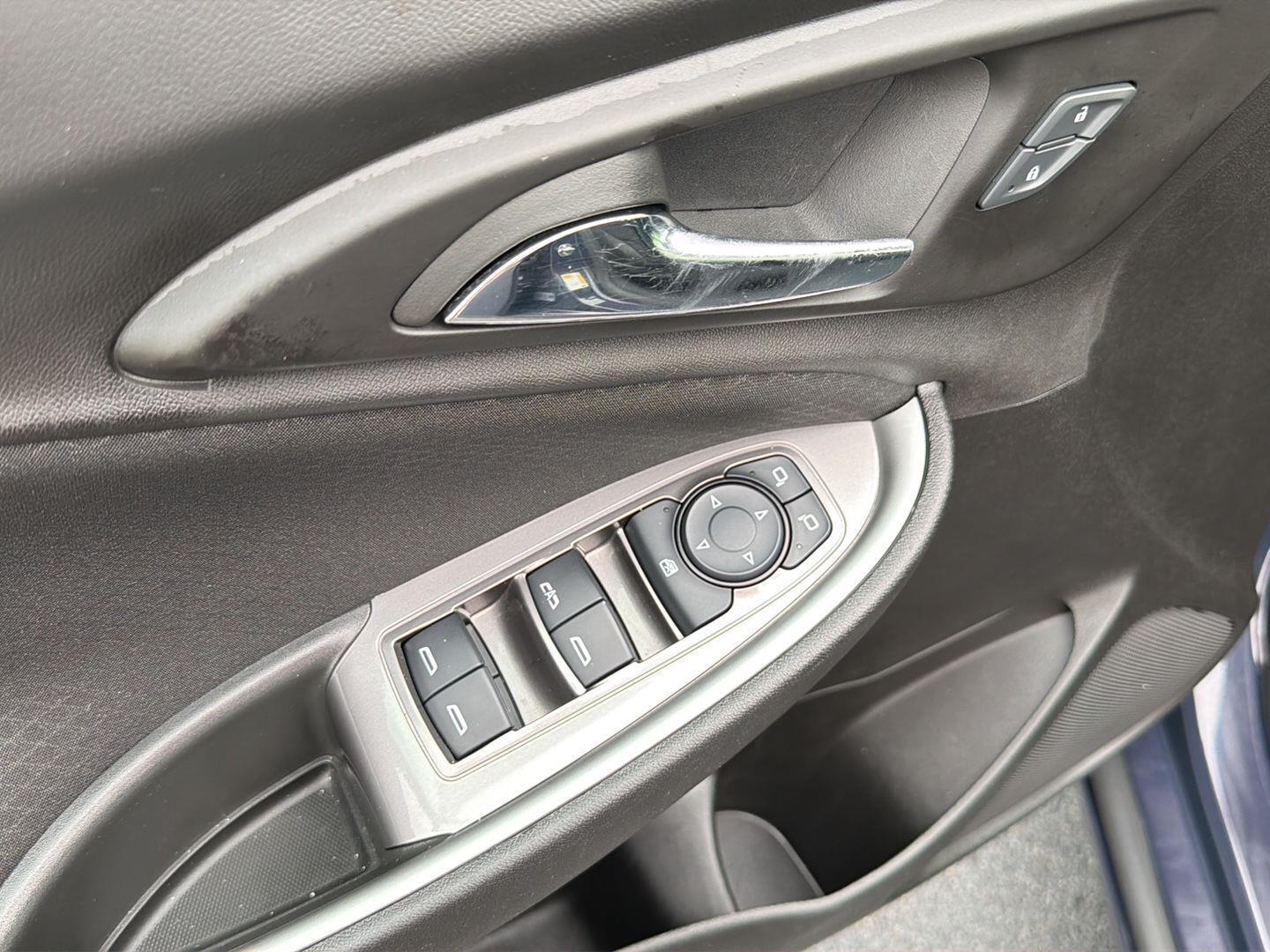 Used 2025 Chevrolet Malibu Sedan