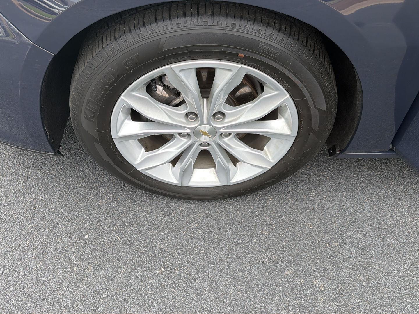 Used 2025 Chevrolet Malibu Sedan