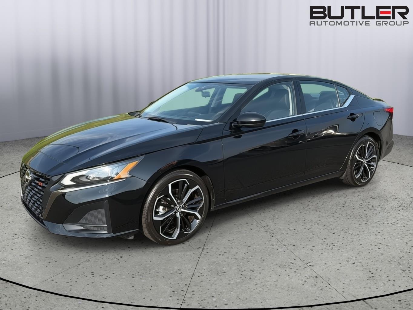 Super Black 2024 Nissan Altima Sedan Front-Wheel Drive Continuously Variable Transmission