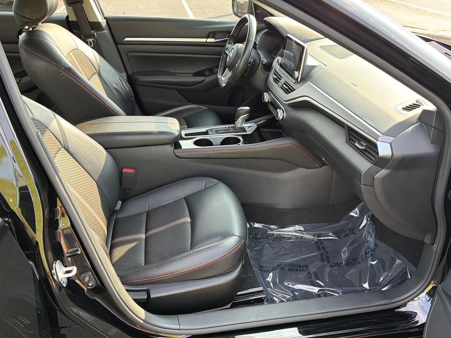Used 2024 Nissan Altima Sedan
