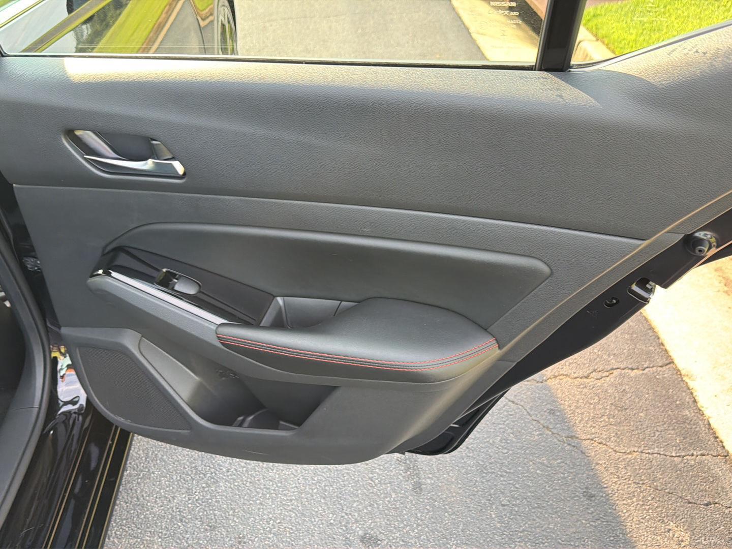 Used 2024 Nissan Altima Sedan