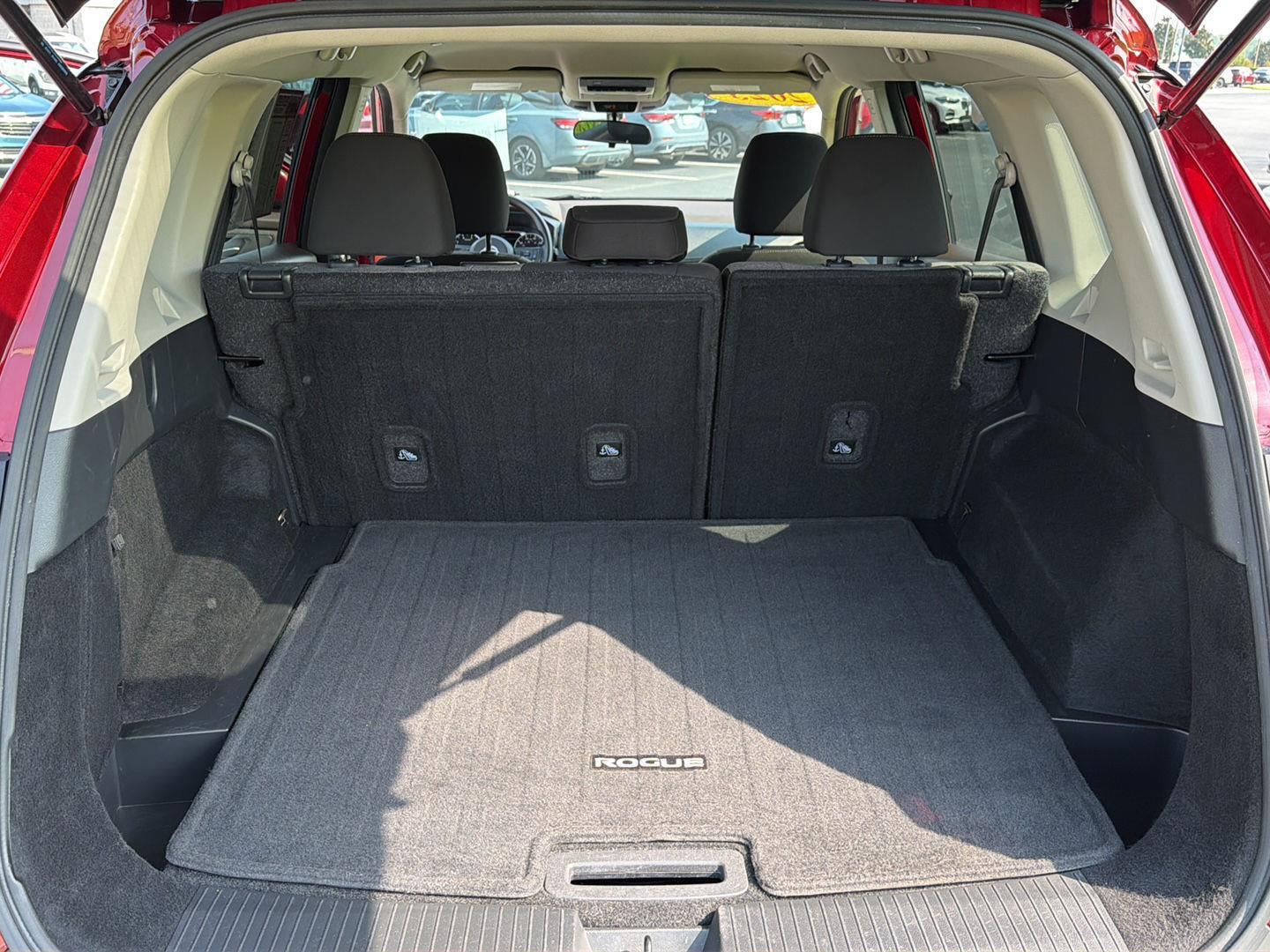 Used 2023 Nissan Rogue SUV