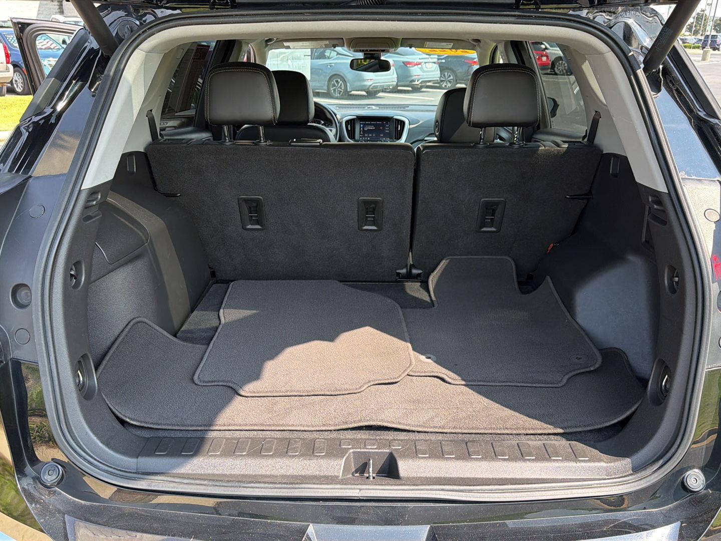 Used 2022 GMC Terrain SUV