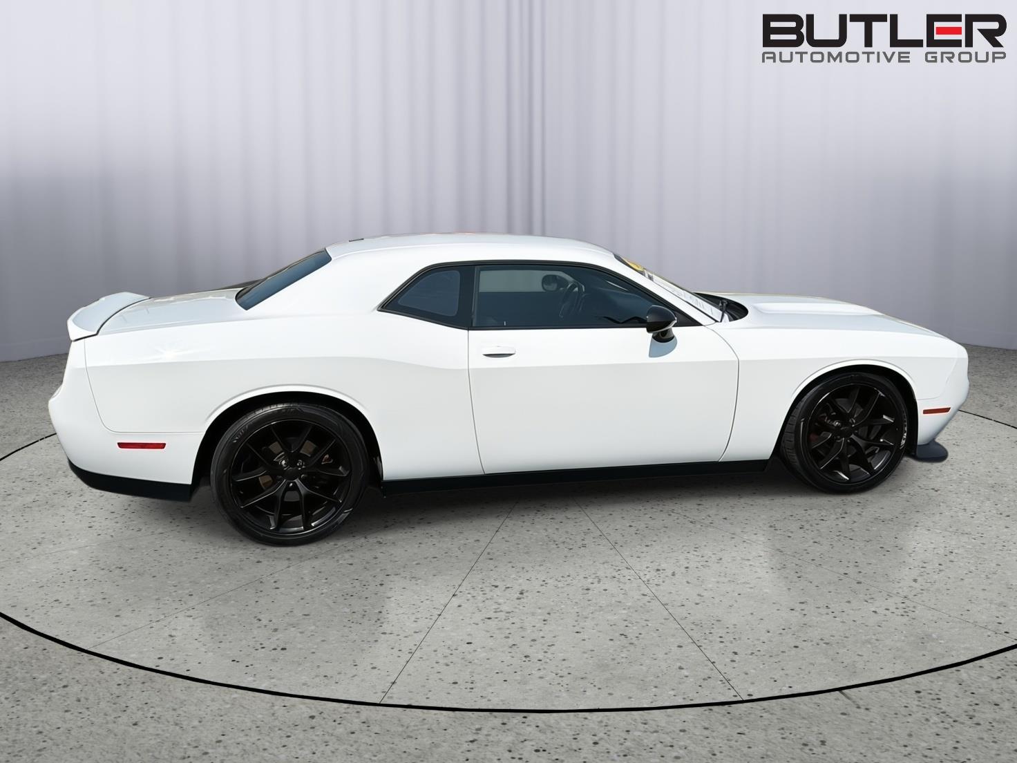 Used 2022 Dodge Challenger Coupe