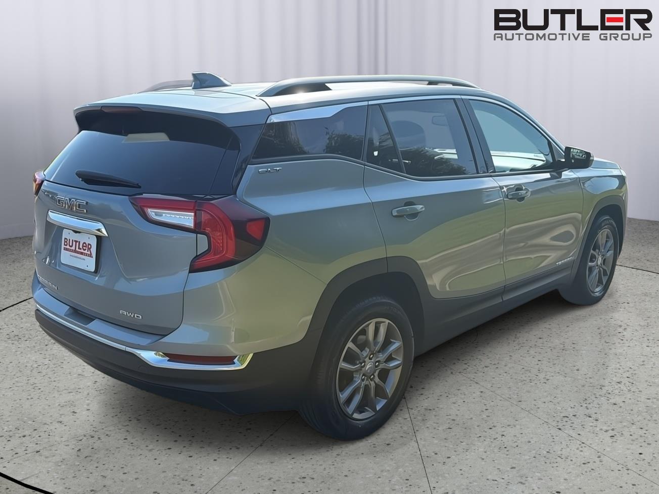 Used 2024 GMC Terrain SUV