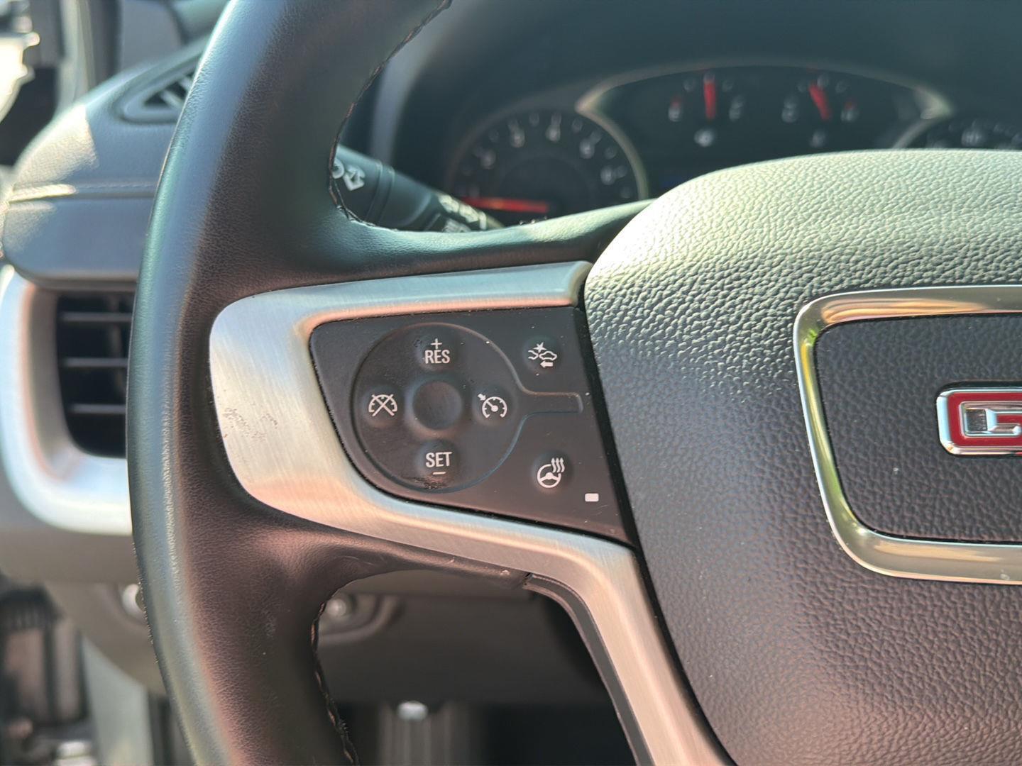 Used 2024 GMC Terrain SUV