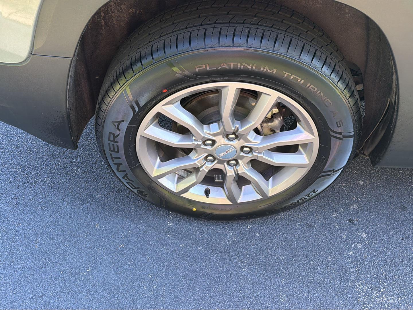 Used 2024 GMC Terrain SUV