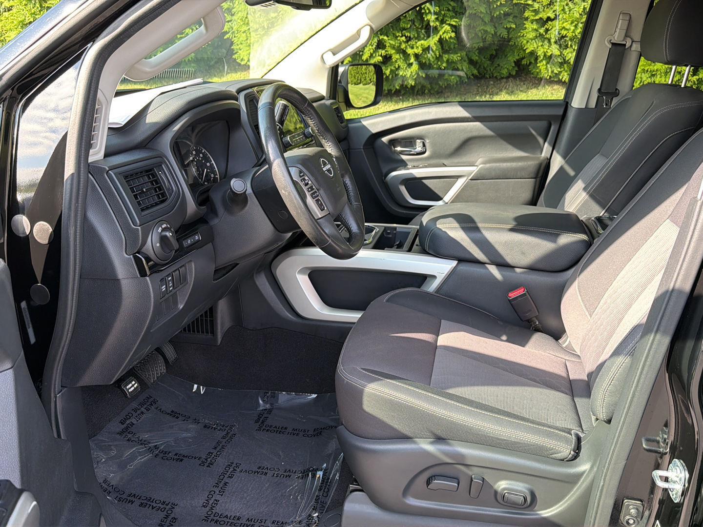 Used 2023 Nissan Titan Truck