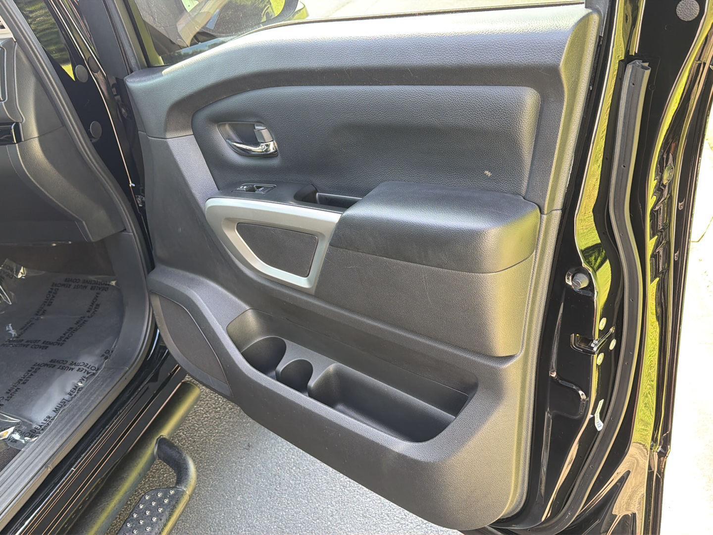 Used 2023 Nissan Titan Truck