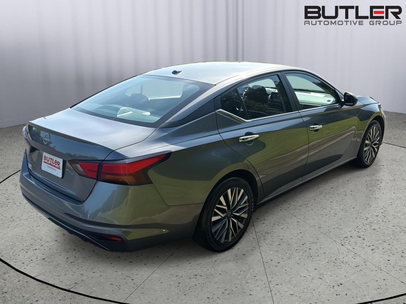 Used 2025 Nissan Altima Sedan