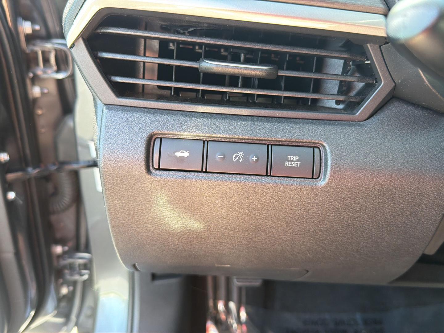 Used 2025 Nissan Altima Sedan