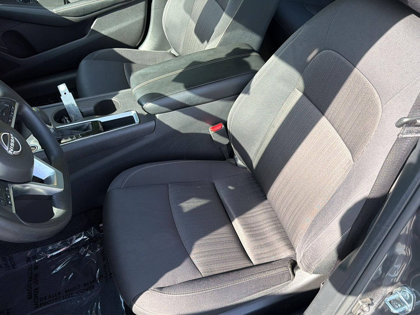 Used 2025 Nissan Altima Sedan