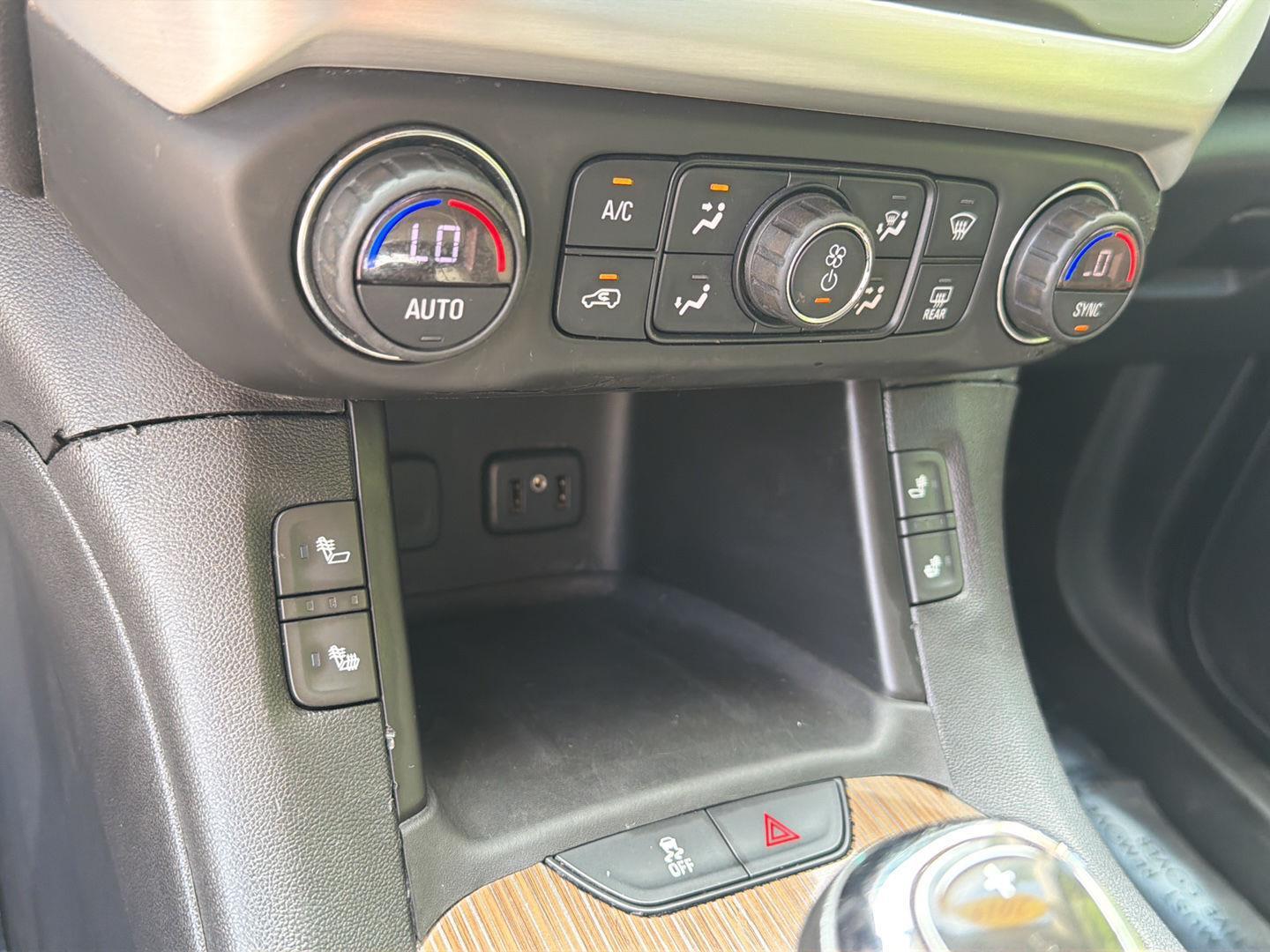 Used 2019 GMC Acadia Sedan