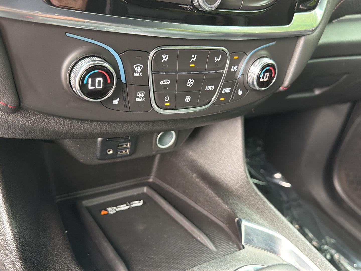 Used 2023 Chevrolet Traverse SUV