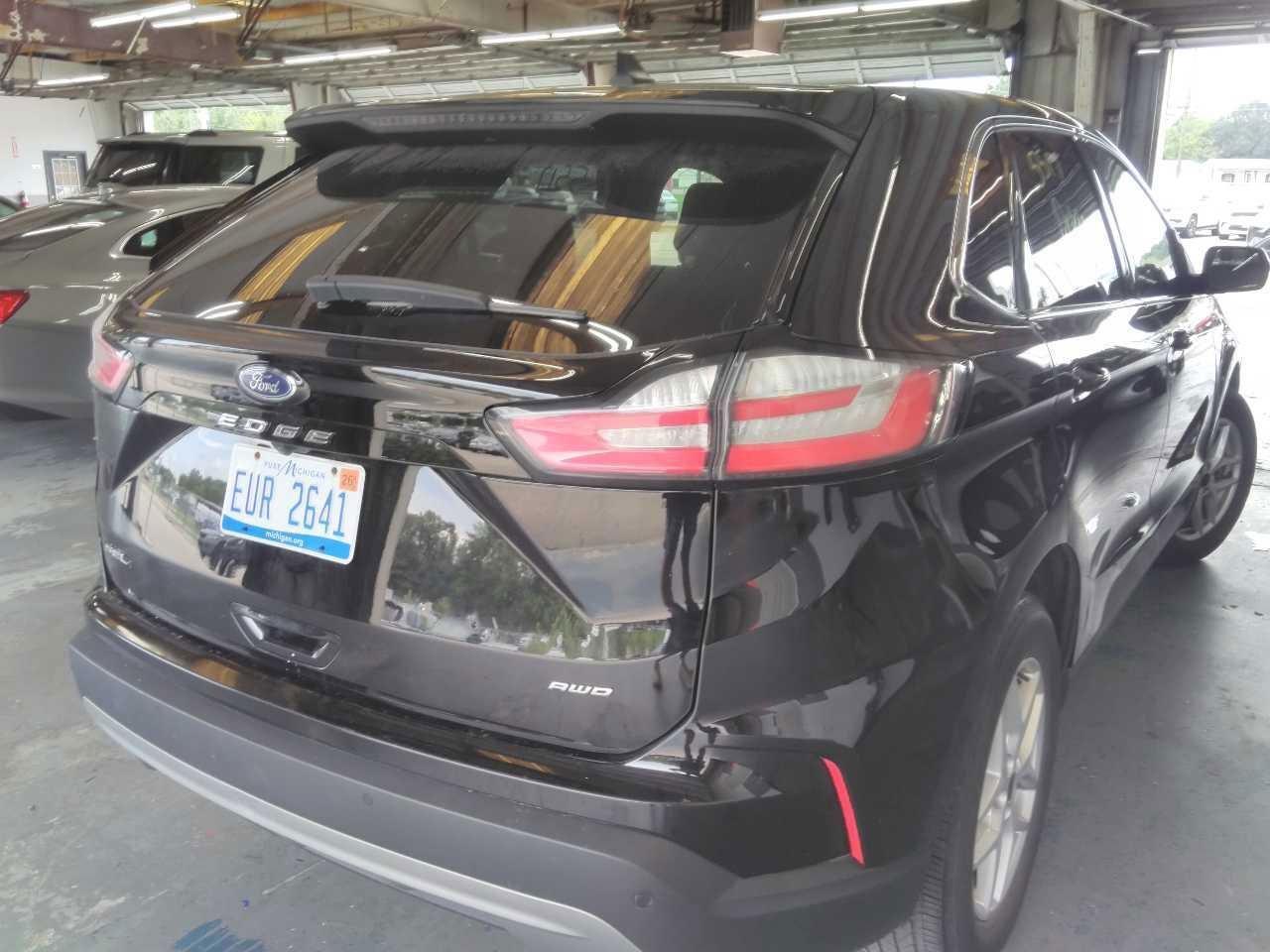 Used 2024 Ford Edge SUV
