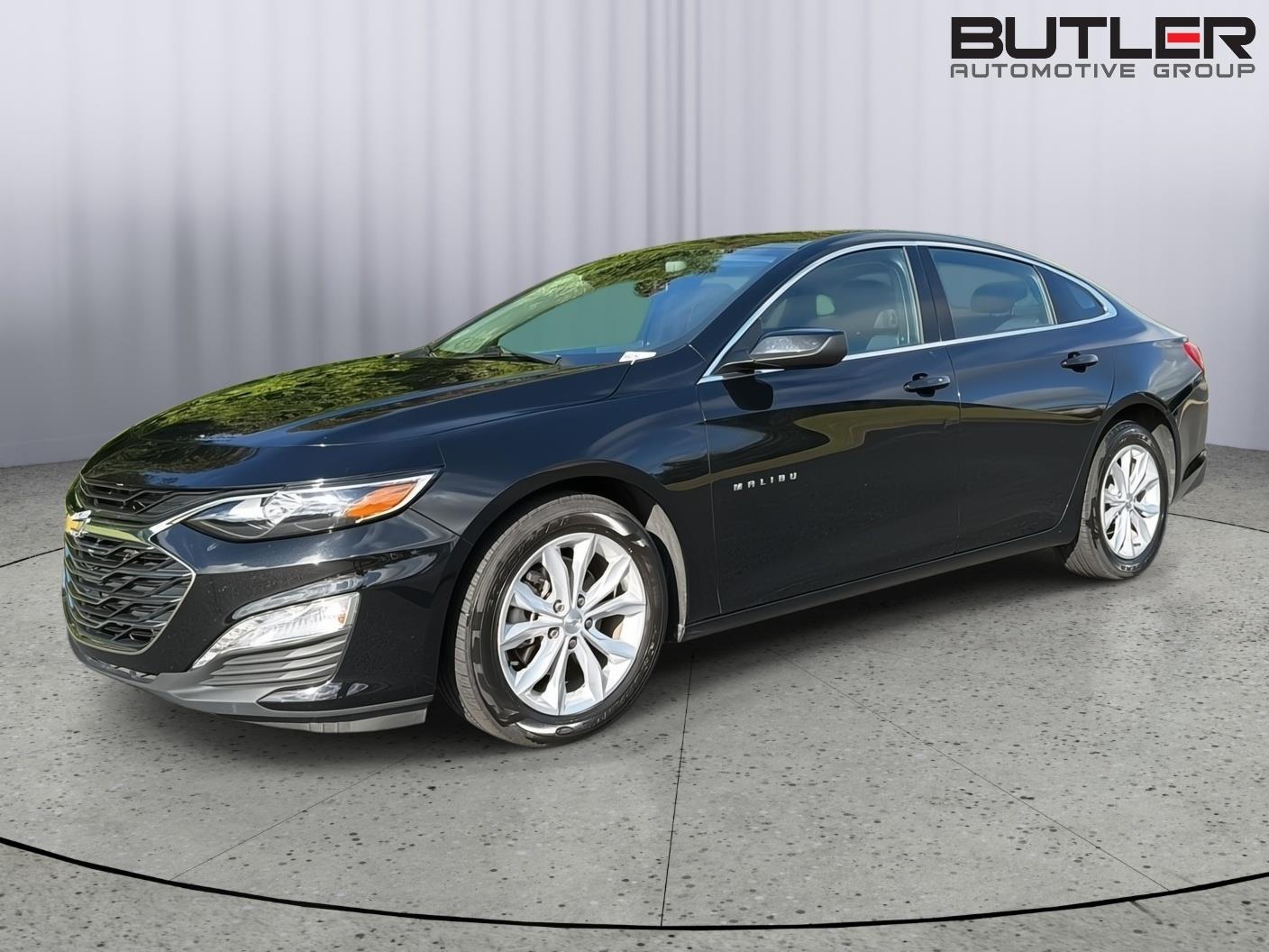 Mosaic Black Metallic 2025 Chevrolet Malibu Sedan Front-Wheel Drive Continuously Variable Transmission