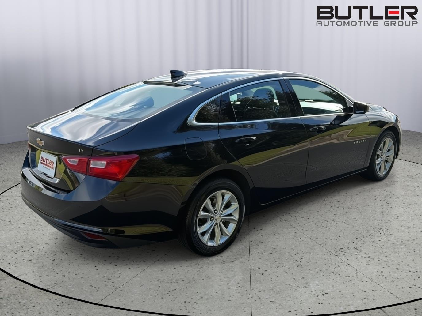 Used 2025 Chevrolet Malibu Sedan