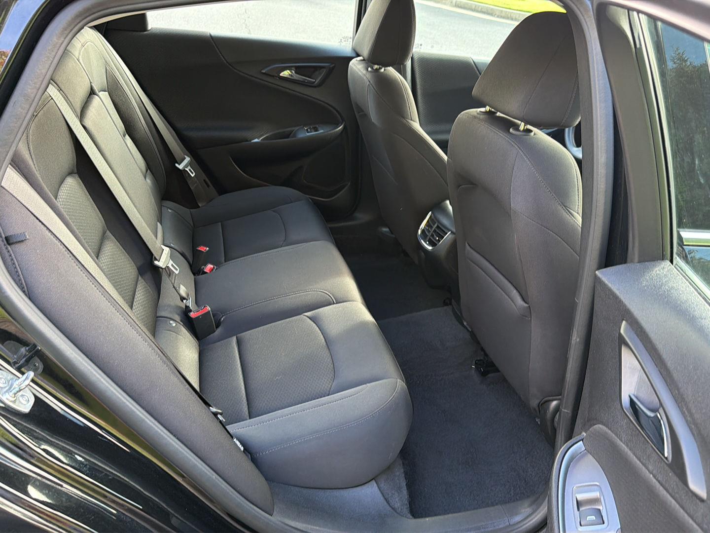 Used 2025 Chevrolet Malibu Sedan