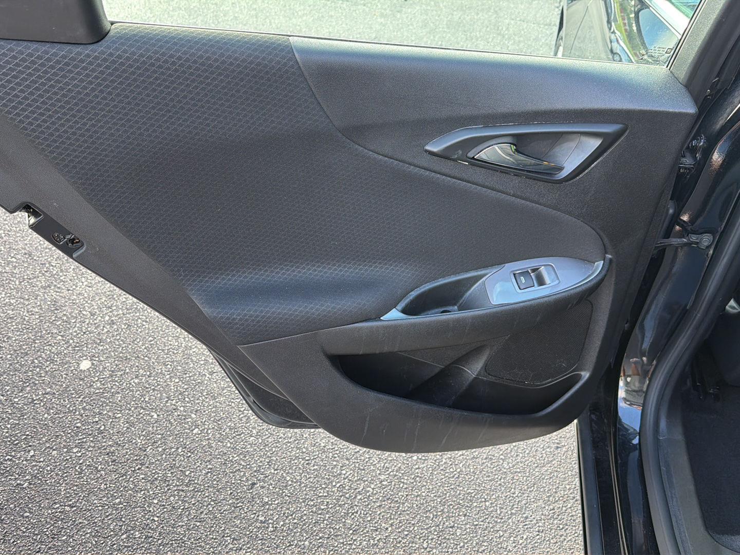 Used 2025 Chevrolet Malibu Sedan