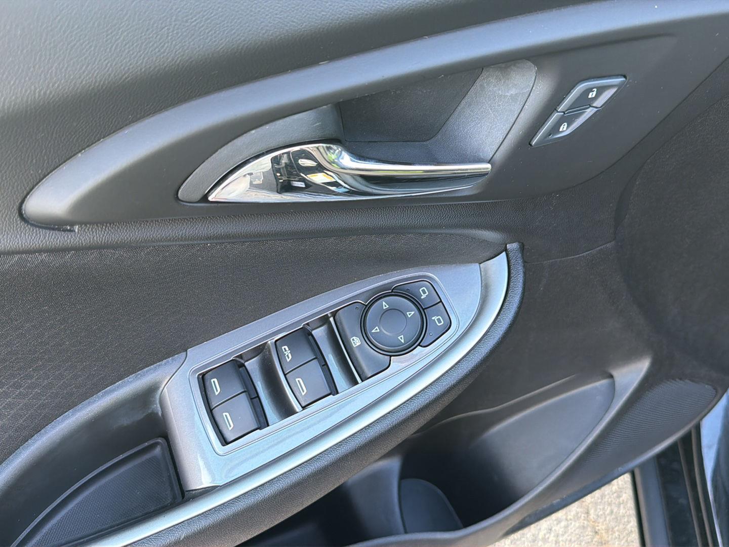 Used 2025 Chevrolet Malibu Sedan