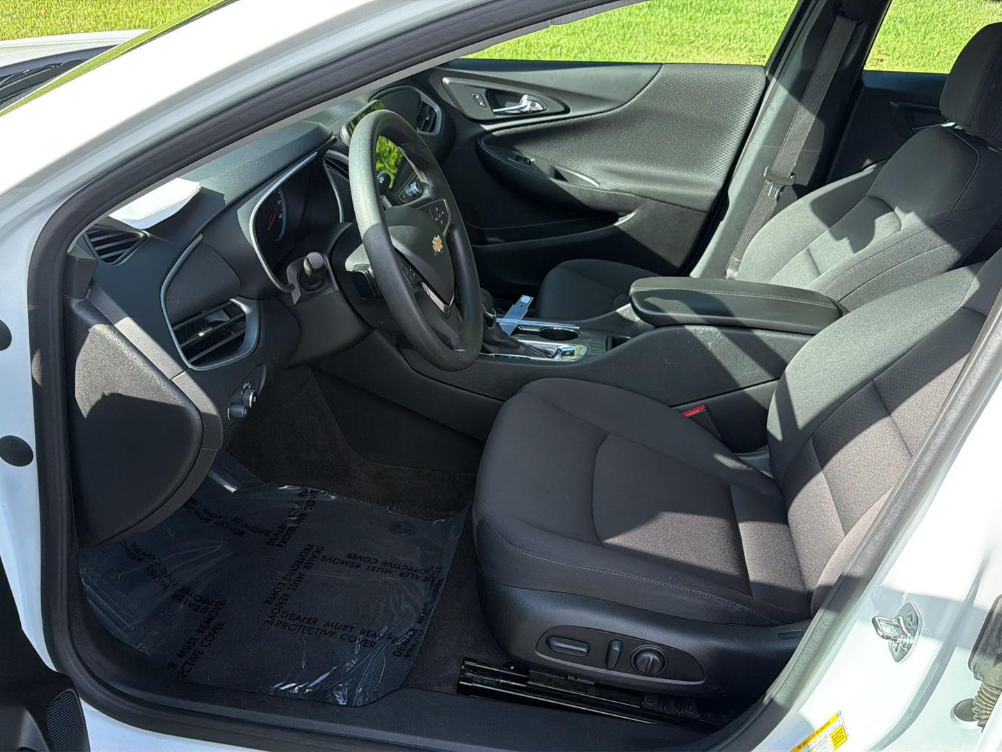 Used 2025 Chevrolet Malibu Sedan