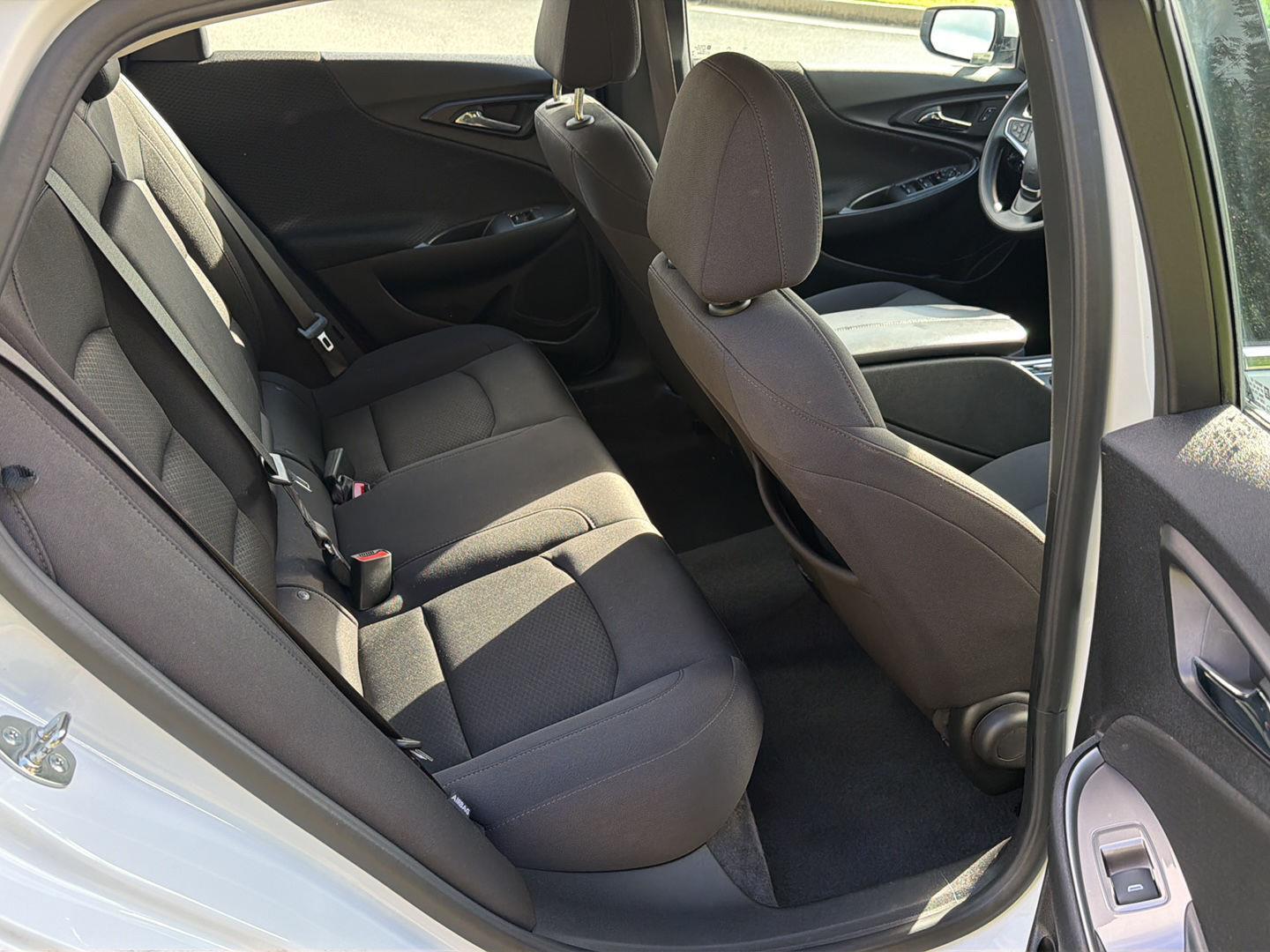 Used 2025 Chevrolet Malibu Sedan