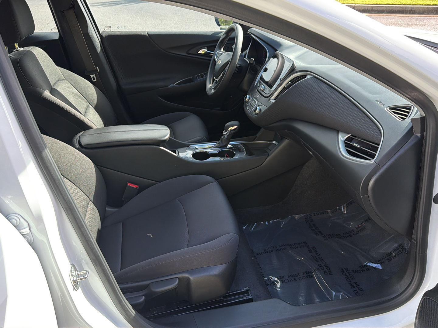 Used 2025 Chevrolet Malibu Sedan