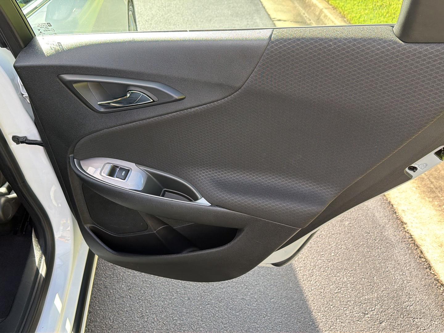 Used 2025 Chevrolet Malibu Sedan