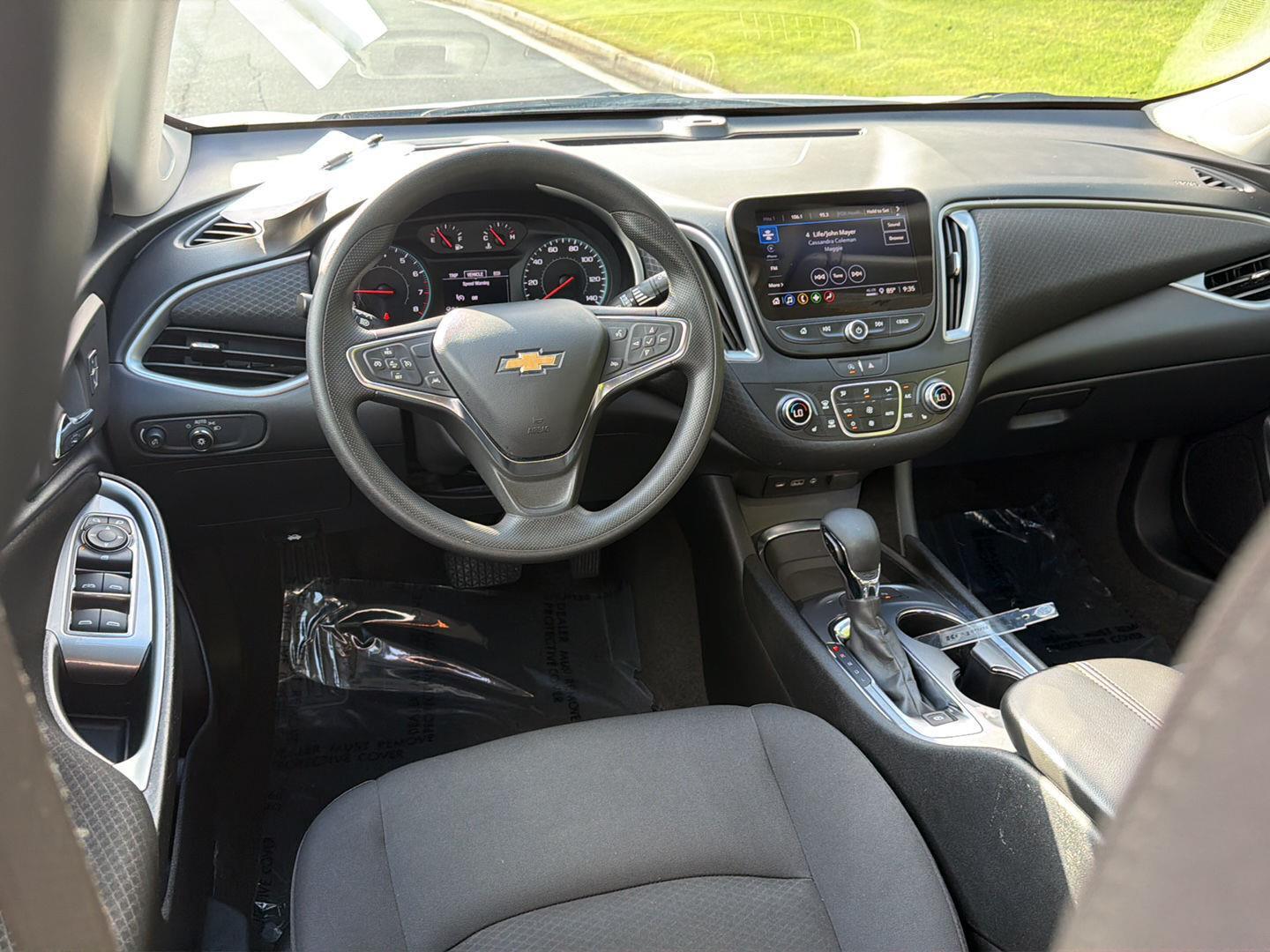 Used 2025 Chevrolet Malibu Sedan