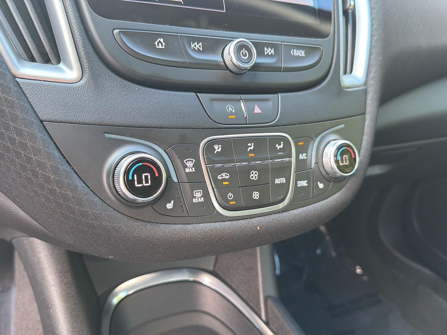Used 2025 Chevrolet Malibu Sedan