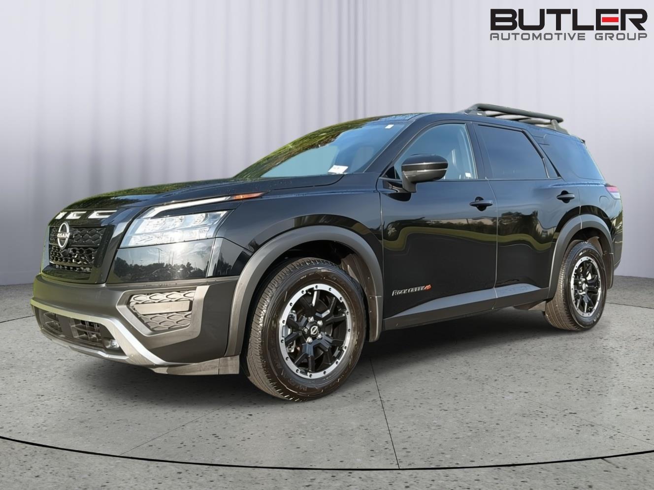 Used 2023 Nissan Pathfinder SUV