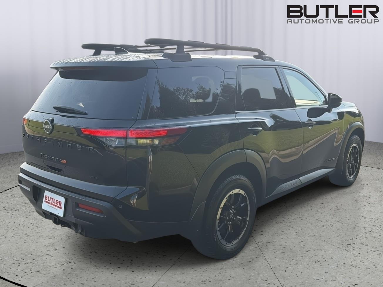 Used 2023 Nissan Pathfinder SUV
