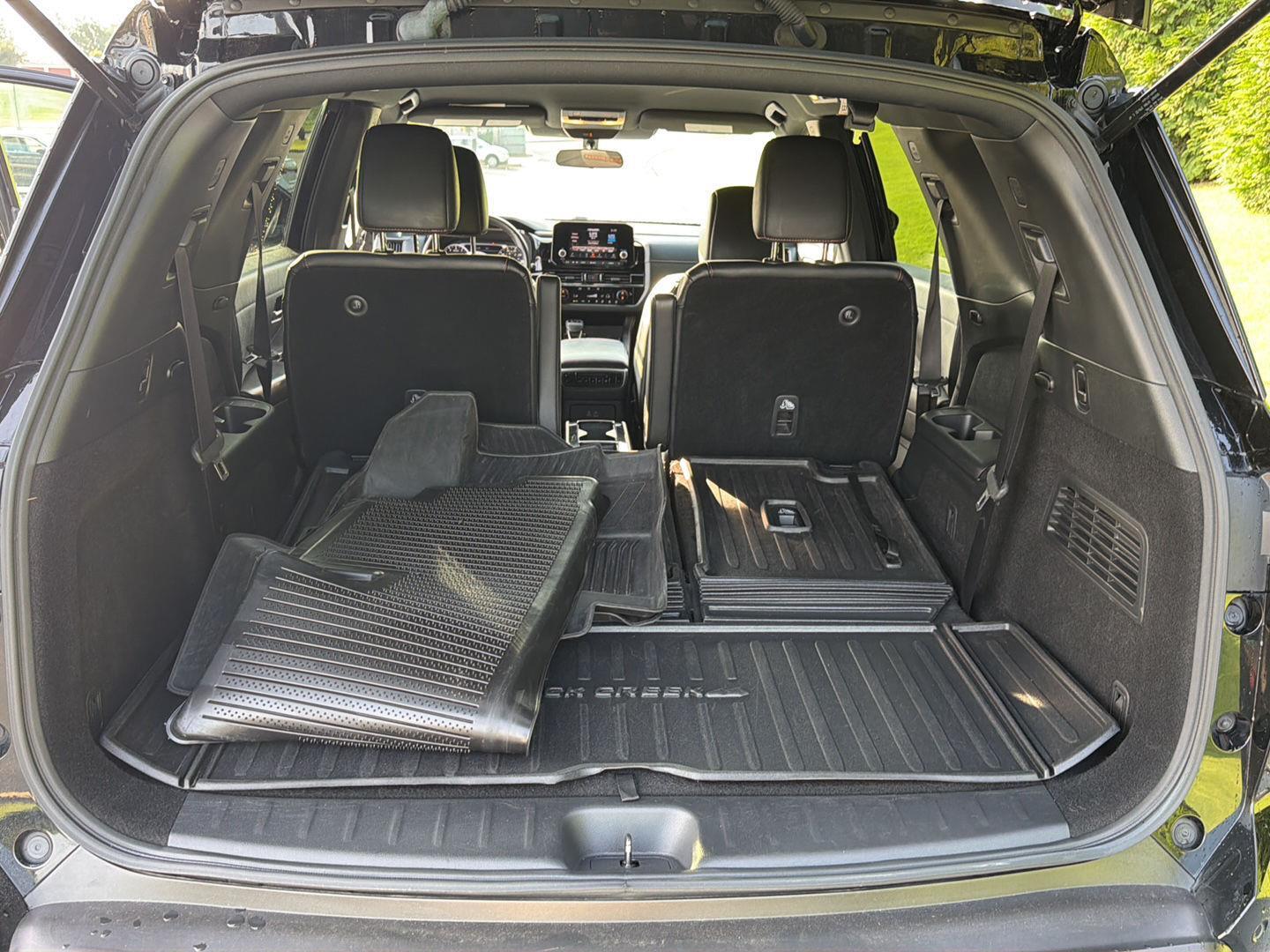 Used 2023 Nissan Pathfinder SUV
