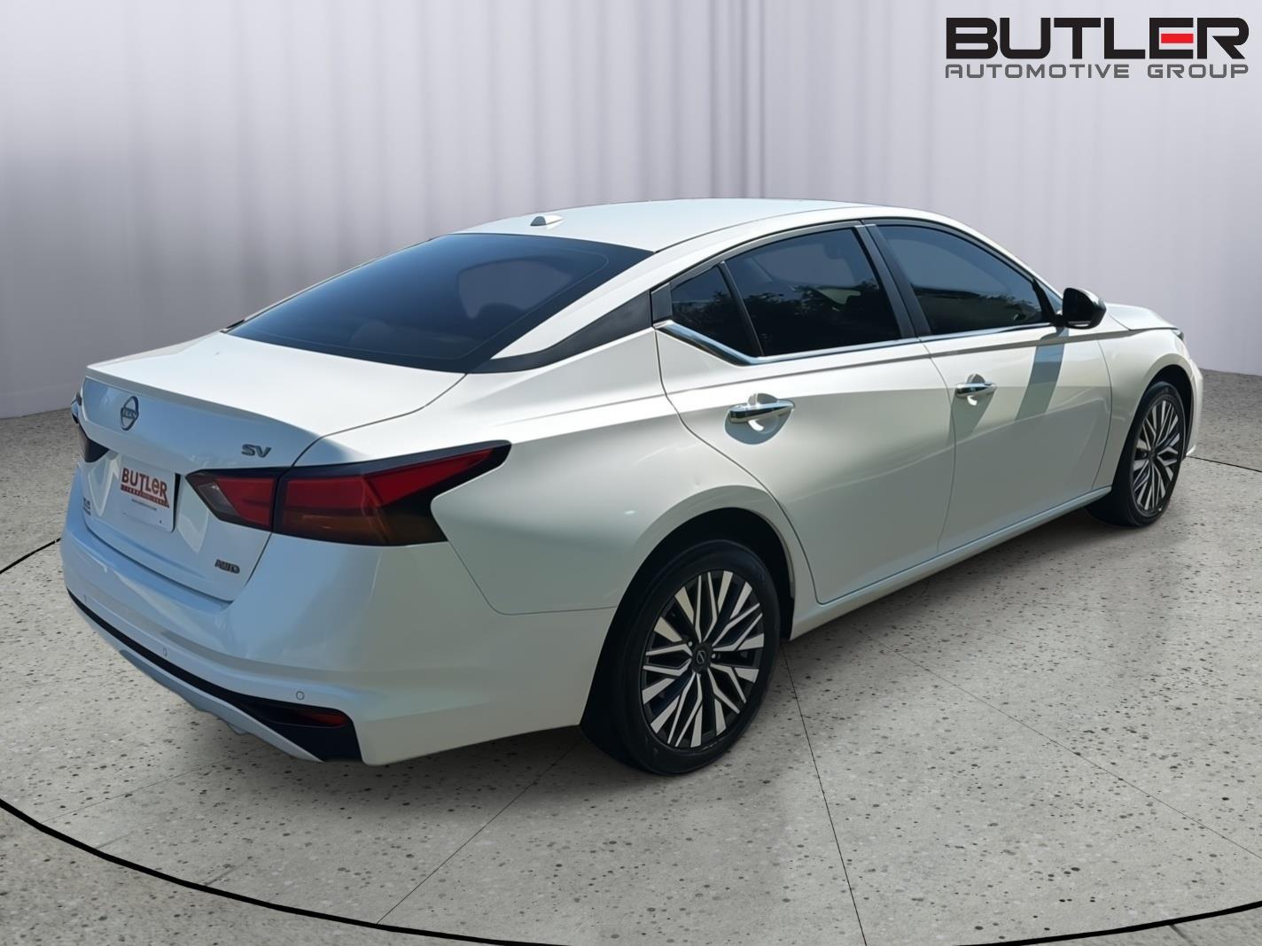 Used 2024 Nissan Altima Sedan