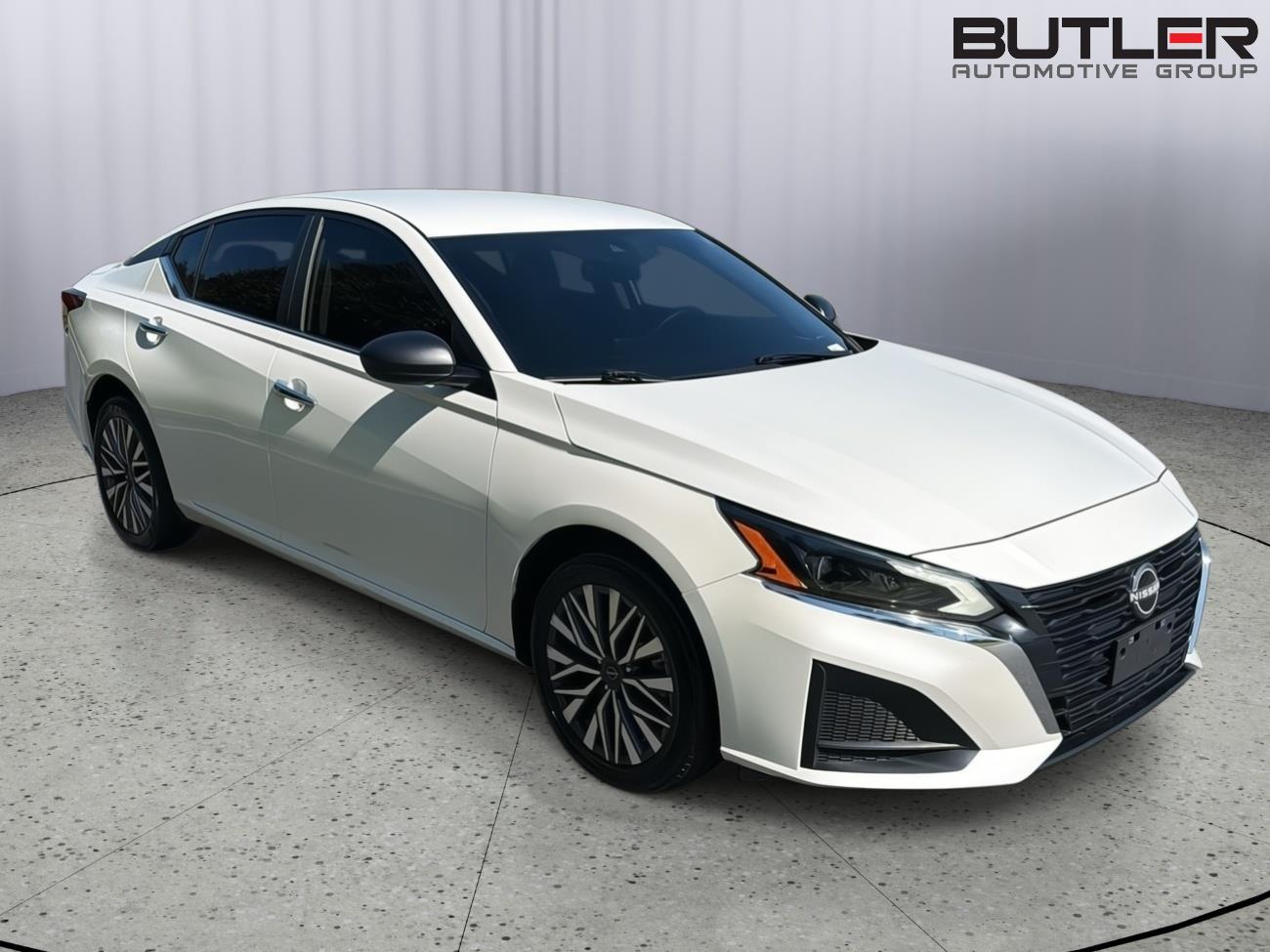 Used 2024 Nissan Altima Sedan