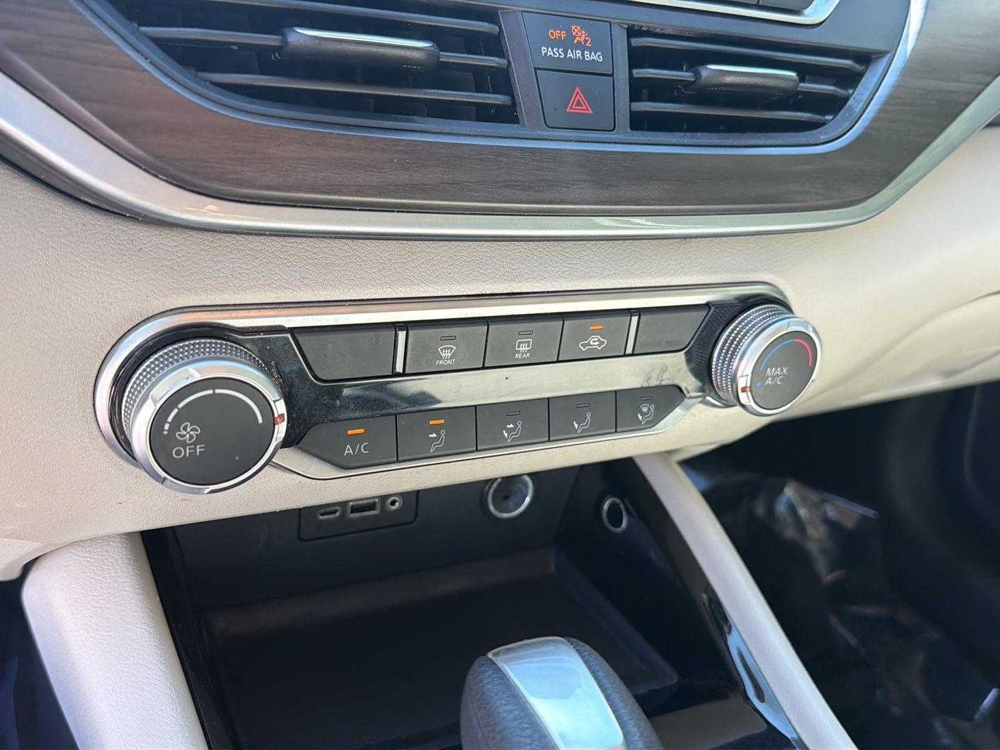 Used 2024 Nissan Altima Sedan