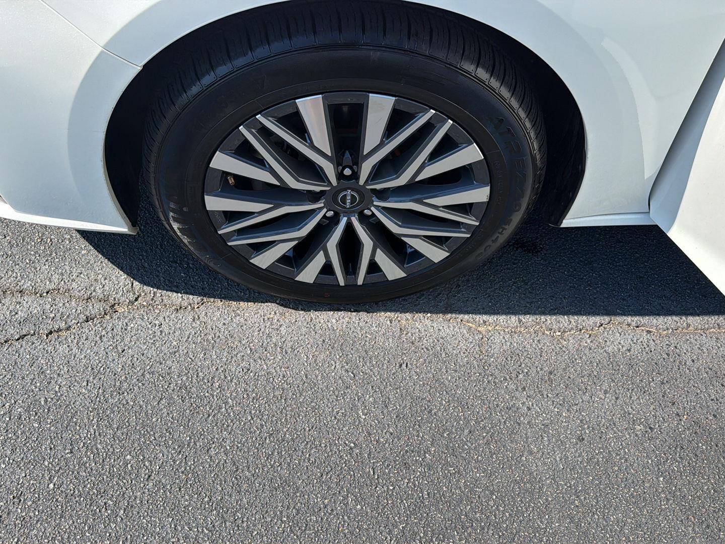 Used 2024 Nissan Altima Sedan