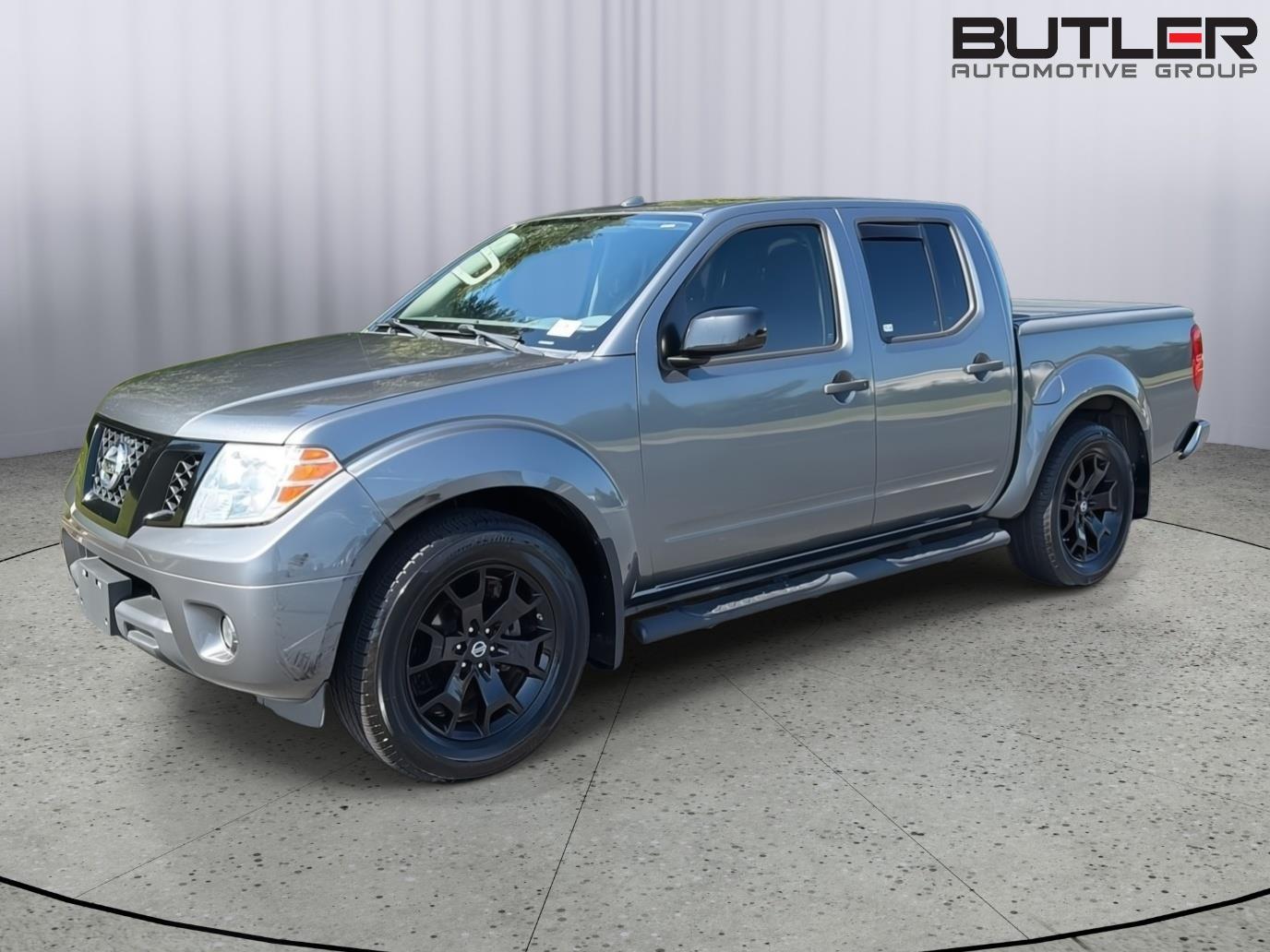 Gray (Gun Metallic) 2018 Nissan Frontier Pickup Truck 4X2 Automatic