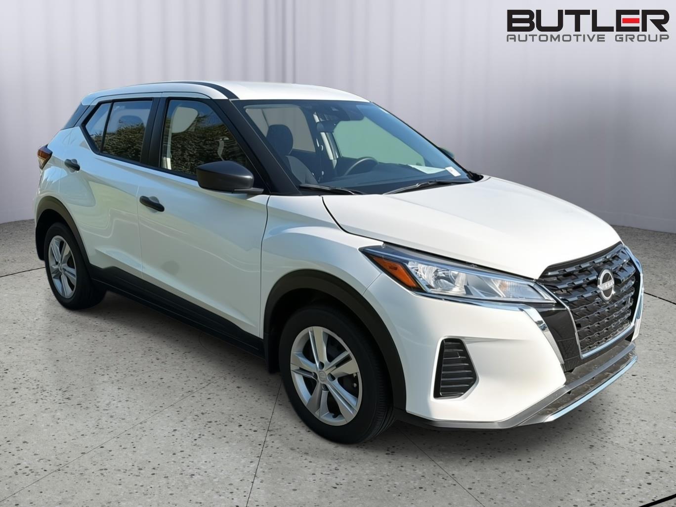 Used 2024 Nissan Kicks SUV