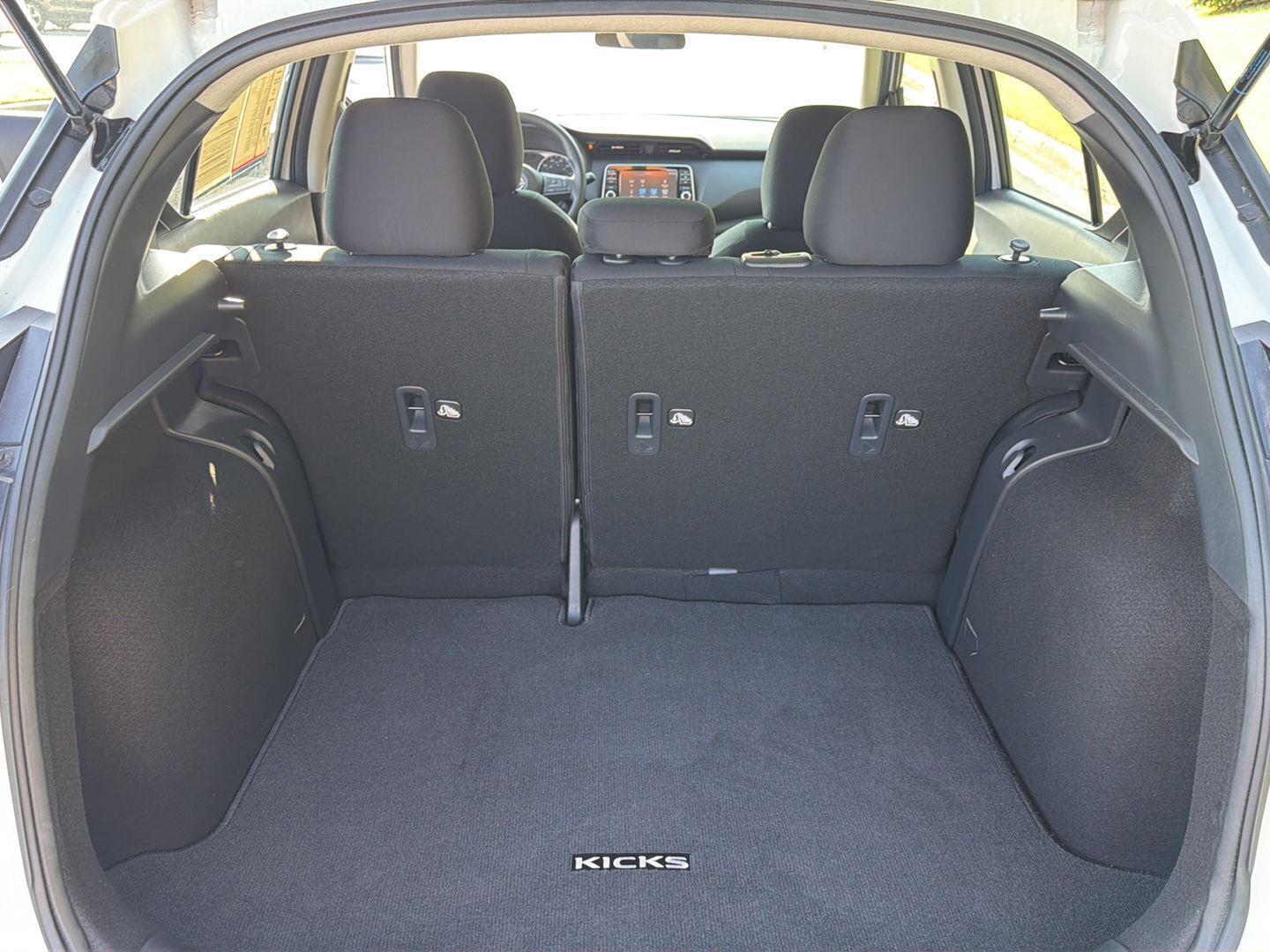 Used 2024 Nissan Kicks SUV