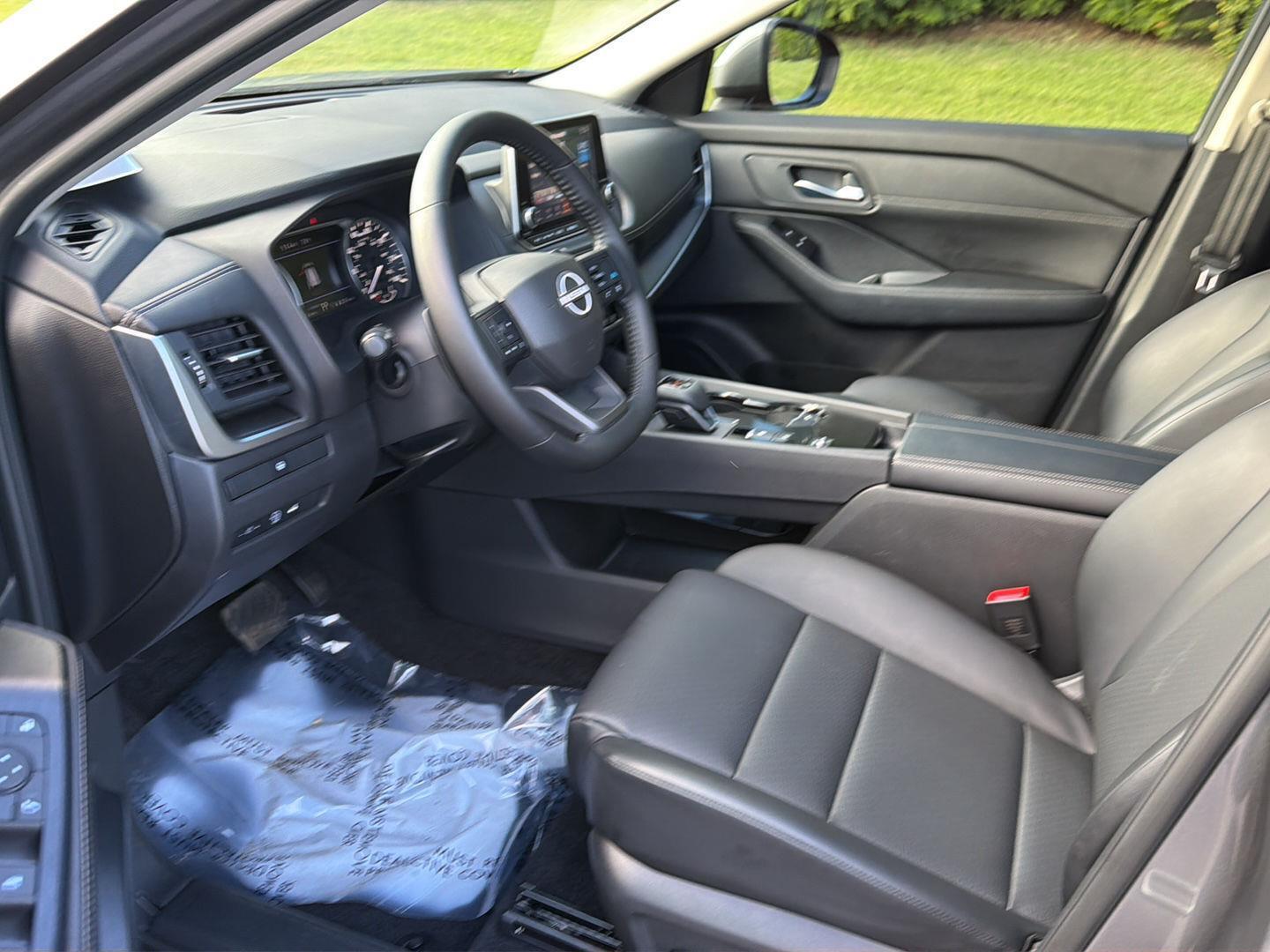 Used 2025 Nissan Rogue SUV