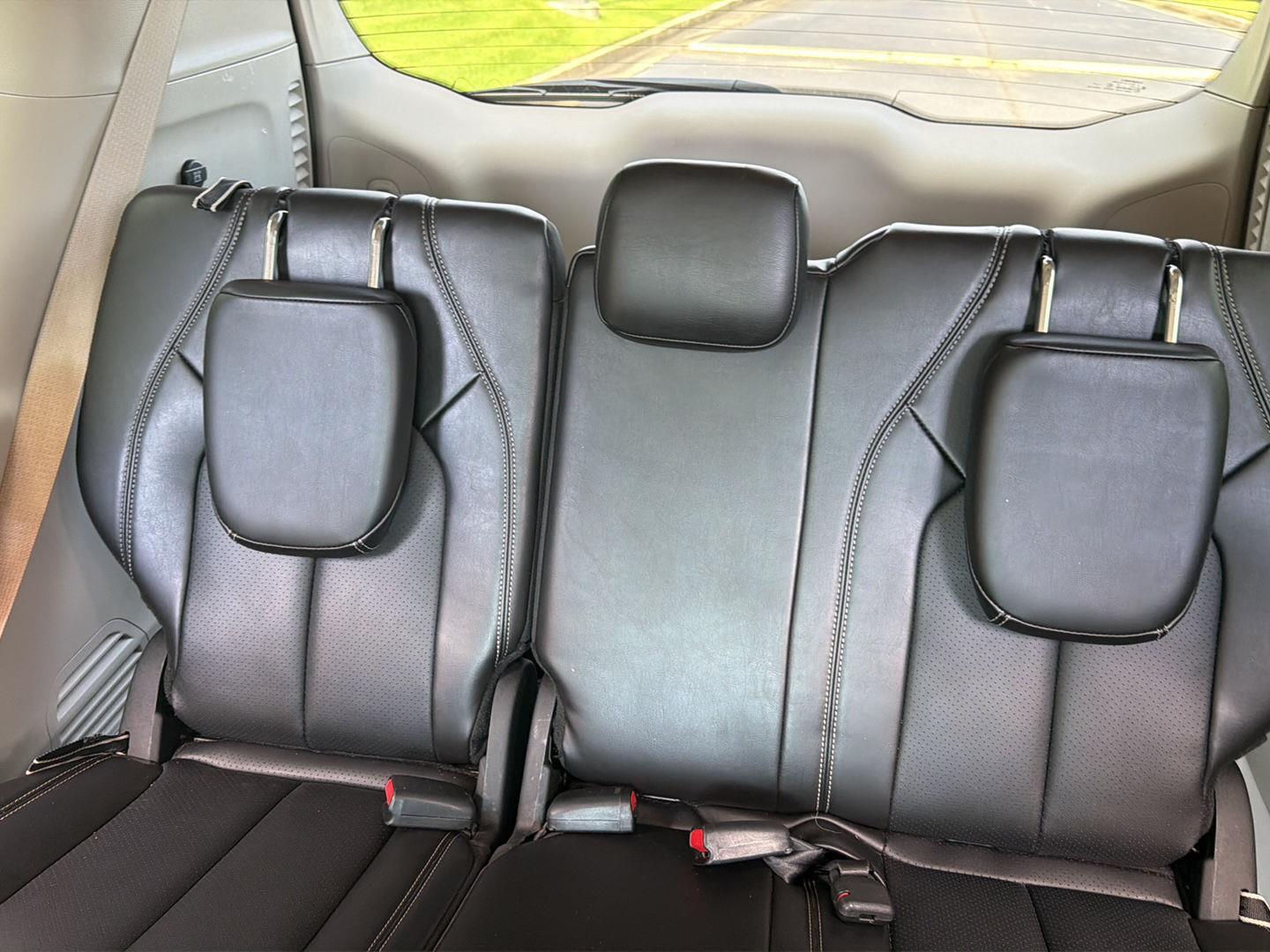 Used 2024 Chrysler Pacifica Van