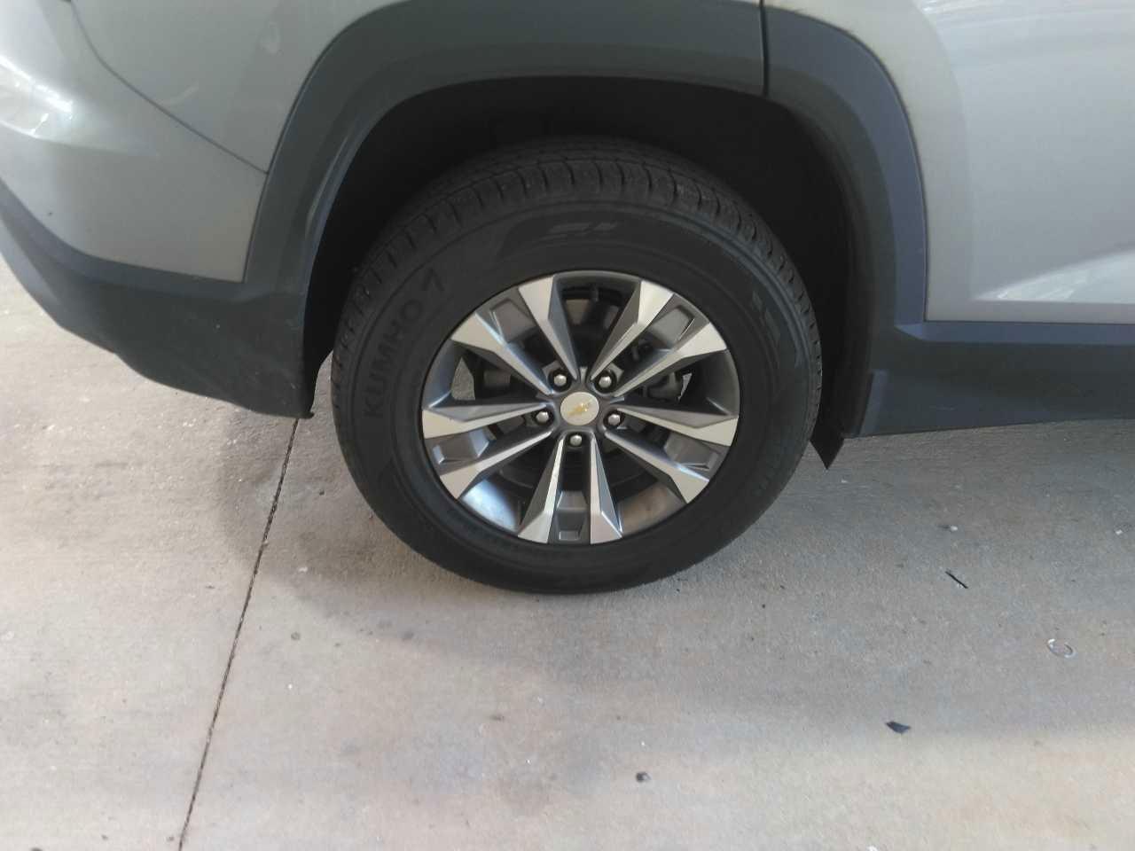 Used 2025 Chevrolet Equinox SUV