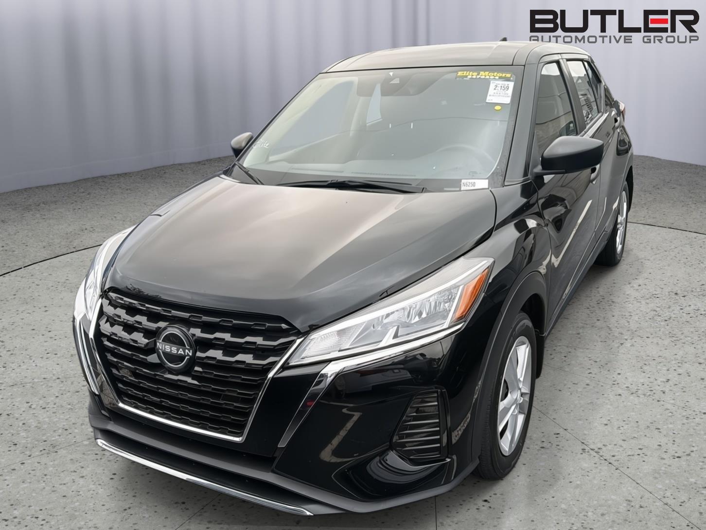 Used 2024 Nissan Kicks SUV