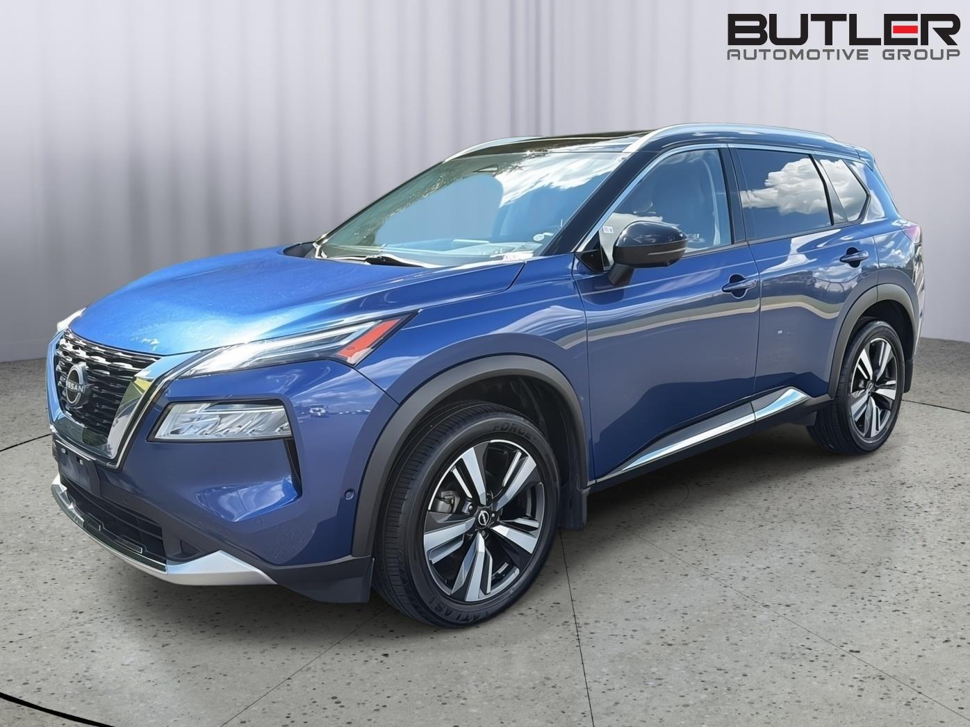 Caspian Blue Metallic/Super Black 2023 Nissan Rogue SUV / Crossover All-Wheel Drive Continuously Variable Transmission