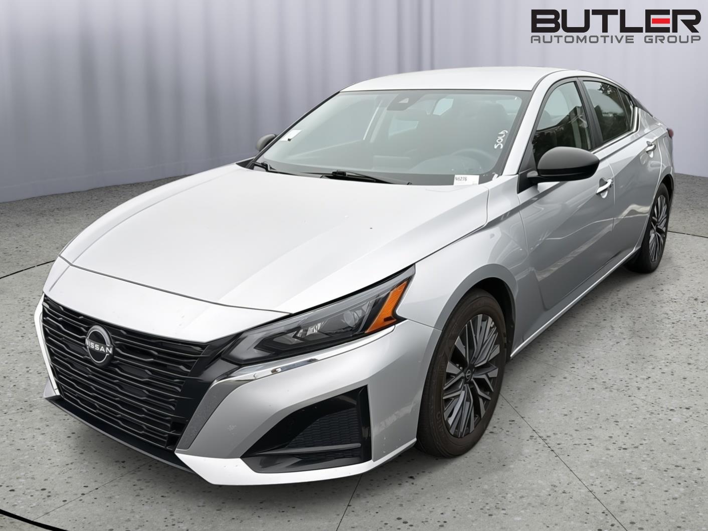 Used 2025 Nissan Altima Sedan