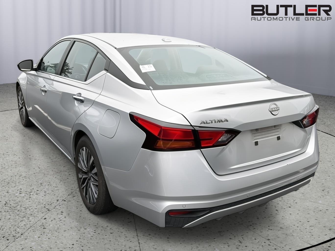 Used 2025 Nissan Altima Sedan