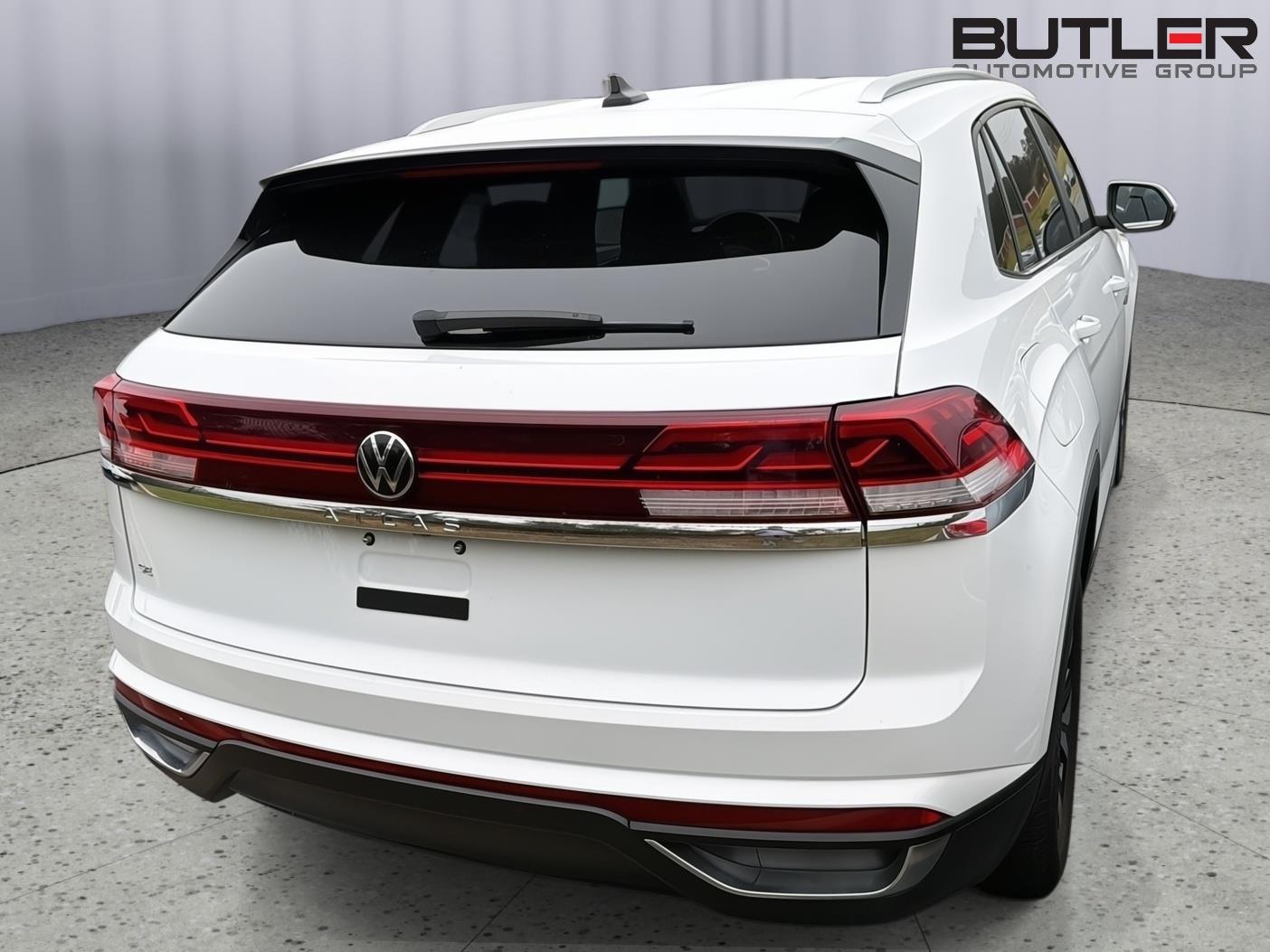 Used 2024 Volkswagen Atlas Cross Sport SUV